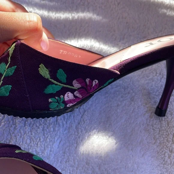 DIOR PURPLE KOI LOCK & KEYS HEELS - Picture 14 of 16
